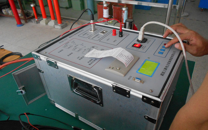 山西飞流采购三新介质损耗测试仪等电力检测设备一批