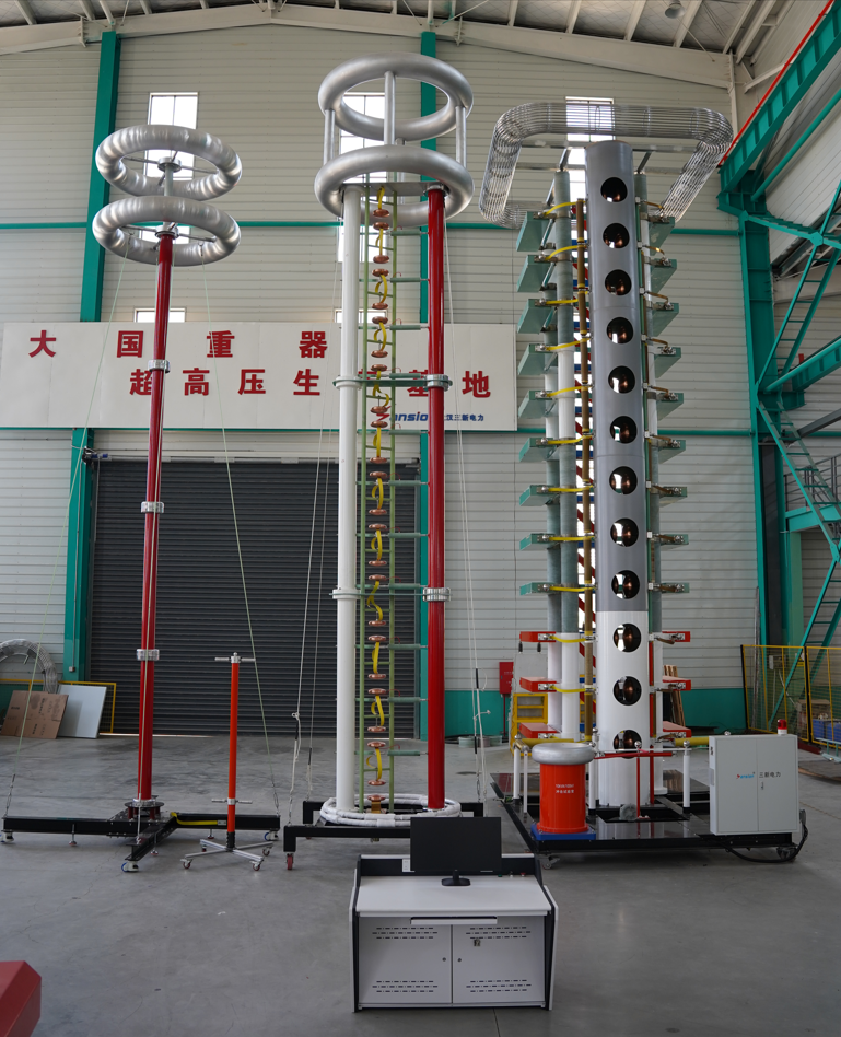 2400kV�����ѹ������